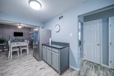 1938 Balla Way, Grand Prairie, TX 75051 - Photo 6