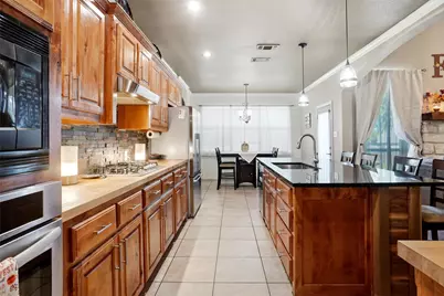 108 Wooley Court, Weatherford, TX 76085 - Photo 12