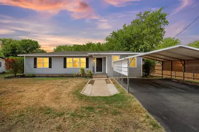 240 S Avenue A, Crawford, TX 76638 - Photo 1