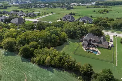 133 Falcon Point Drive, Heath, TX 75032 - Photo 4