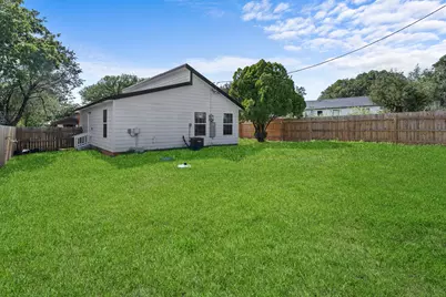 5811 Lake Granbury Trail, Granbury, TX 76048 - Photo 12