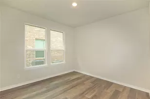 616 Juneau St, Gainesville, TX 76240 - Photo 14