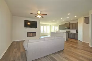 616 Juneau St, Gainesville, TX 76240 - Photo 6