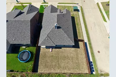 616 Juneau Street, Gainesville, TX 76240 - Photo 24