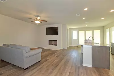 616 Juneau Street, Gainesville, TX 76240 - Photo 4