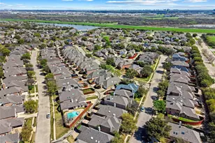 8609 Old Oak Dr, Irving, TX 75063 - Photo 18