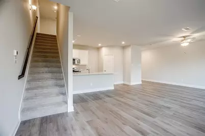 802 Homeplace Circle, Mansfield, TX 76063 - Photo 10