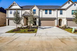 802 Homeplace Cir, Mansfield, TX 76063 - Photo 2