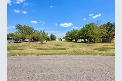 205 S Front Street, Itasca, TX 76055 - Photo 2