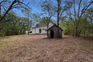 808 W 11th Ave, Corsicana, TX 75110 - Photo 6