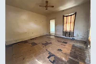 808 W 11th Avenue, Corsicana, TX 75110 - Photo 18