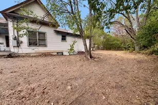 808 W 11th Ave, Corsicana, TX 75110 - Photo 4