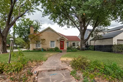 6903 Clayton Avenue, Dallas, TX 75214 - Photo 2