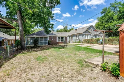 2620 Wilkinson Avenue, Fort Worth, TX 76103 - Photo 24