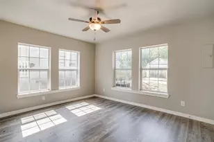 2620 Wilkinson Ave, Fort Worth, TX 76103 - Photo 12