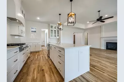 301 Fairmount, Denton, TX 76210 - Photo 12