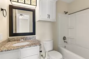 716 W Mulberry St, Denton, TX 76201 - Photo 16