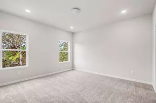 600 Paradise St, Fort Worth, TX 76111 - Photo 16