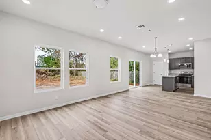 600 Paradise St, Fort Worth, TX 76111 - Photo 4