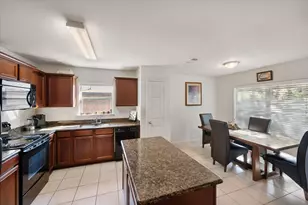 1008 Primrose Dr, Sanger, TX 76266 - Photo 10