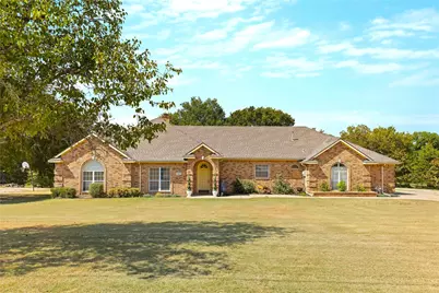 1315 Red Oak Circle, Farmersville, TX 75442 - Photo 2