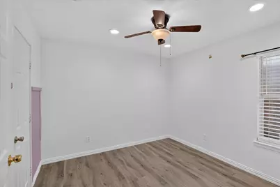 3041 Meadowbrook Drive, Grand Prairie, TX 75052 - Photo 24