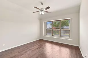 1020 Lake Hollow Dr, Little Elm, TX 75068 - Photo 14