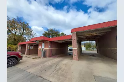 1406 Live Oak Street, Commerce, TX 75428 - Photo 2