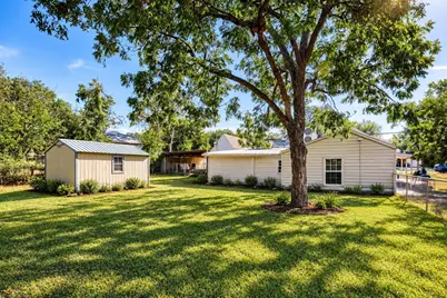 400 S 3rd Street, Grandview, TX 76050 - Photo 32