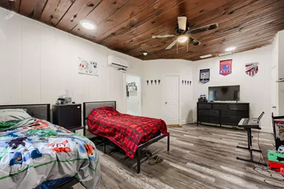 400 S 3rd Street, Grandview, TX 76050 - Photo 24
