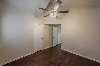 6402 Valleybrooke Court, Arlington, TX 76001 - Photo 22