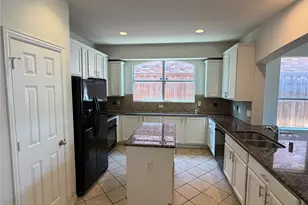 2184 Stuttgart Dr, Frisco, TX 75033 - Photo 2