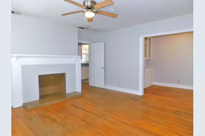 1609 N Locust Street, Denton, TX 76201 - Photo 6