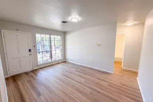 1229 King Dr, Bedford, TX 76022 - Photo 10