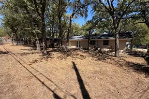 1229 King Dr, Bedford, TX 76022 - Photo 22