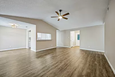 1509 Caplin Drive, Arlington, TX 76018 - Photo 4
