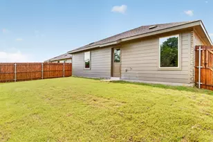 3411 Topaz Lane, Ponder, TX 76259 - Photo 32