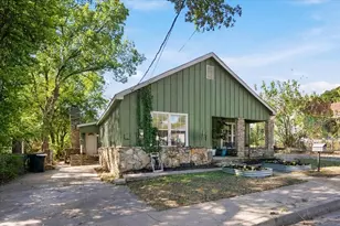 809 W Bridge St, Weatherford, TX 76086 - Photo 2