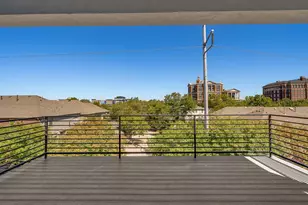 4126 Entrada Way, Dallas, TX 75219 - Photo 10