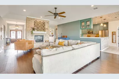 703 Country Club Drive, Joshua, TX 76058 - Photo 12