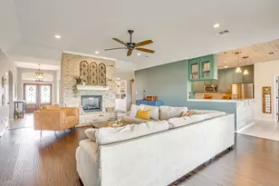 703 Country Club Dr, Joshua, TX 76058 - Photo 12