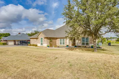 703 Country Club Drive, Joshua, TX 76058 - Photo 8