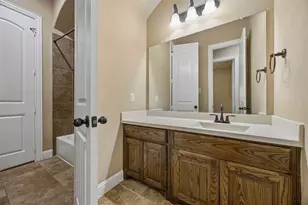 419 San Marcos Dr, Irving, TX 75039 - Photo 20