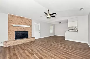 2616 Alamain Dr, Dallas, TX 75241 - Photo 2