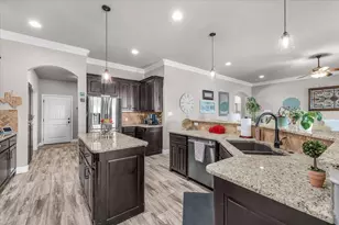 139 Stanford Ln, Springtown, TX 76082 - Photo 4