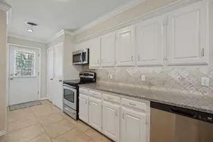 9941 Chippendale Dr, Dallas, TX 75238 - Photo 12