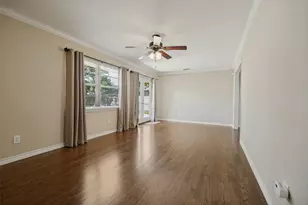 9941 Chippendale Dr, Dallas, TX 75238 - Photo 8