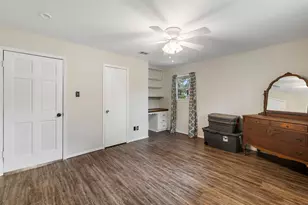 214 De La Cruz St, Weatherford, TX 76085 - Photo 26