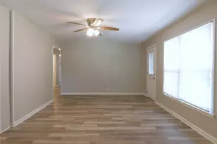 819 Thomas St, Denton, TX 76201 - Photo 8
