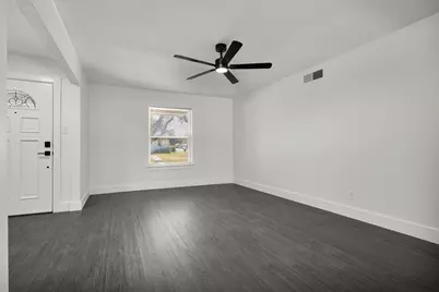 1217 Mayfield Avenue, Garland, TX 75041 - Photo 8
